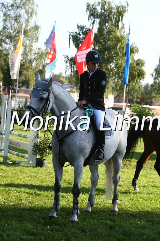 109M6369_Spring Axx.JPG